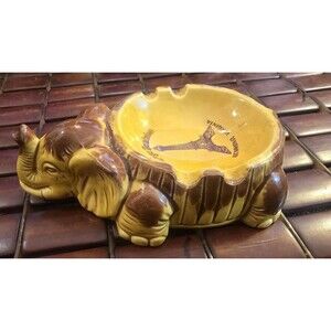 Vintage Souvenir Kings Dominion Elephant Ceramic Ashtray Japan 6.25"x4.25"x1.5"